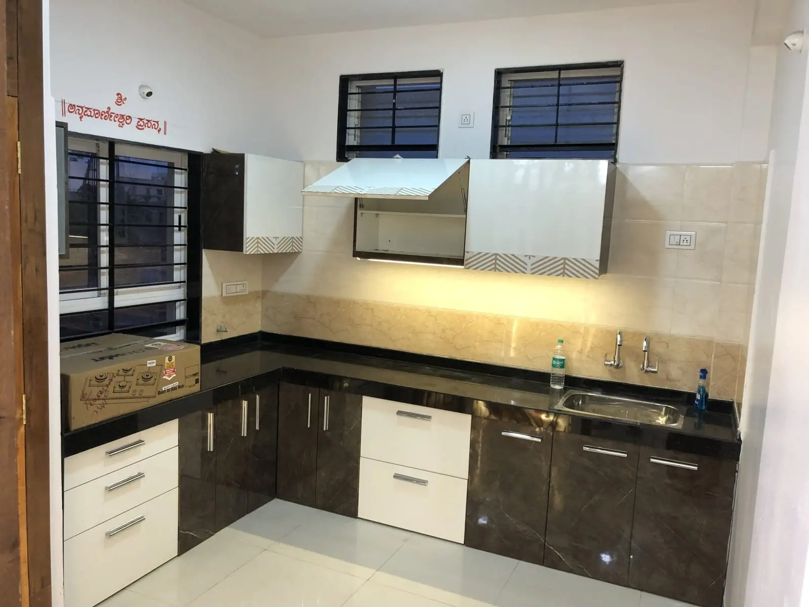 Premium Kitchen Space — photo 3